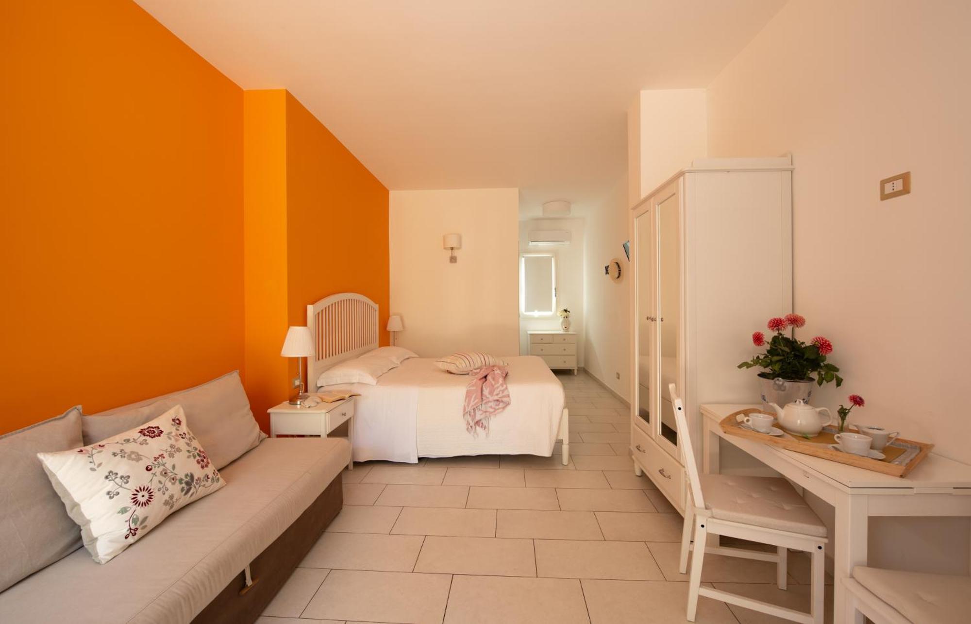 סירקוזה Isola Charm B&B - A Historic Villa Near Punta Del Pero Beach מראה חיצוני תמונה