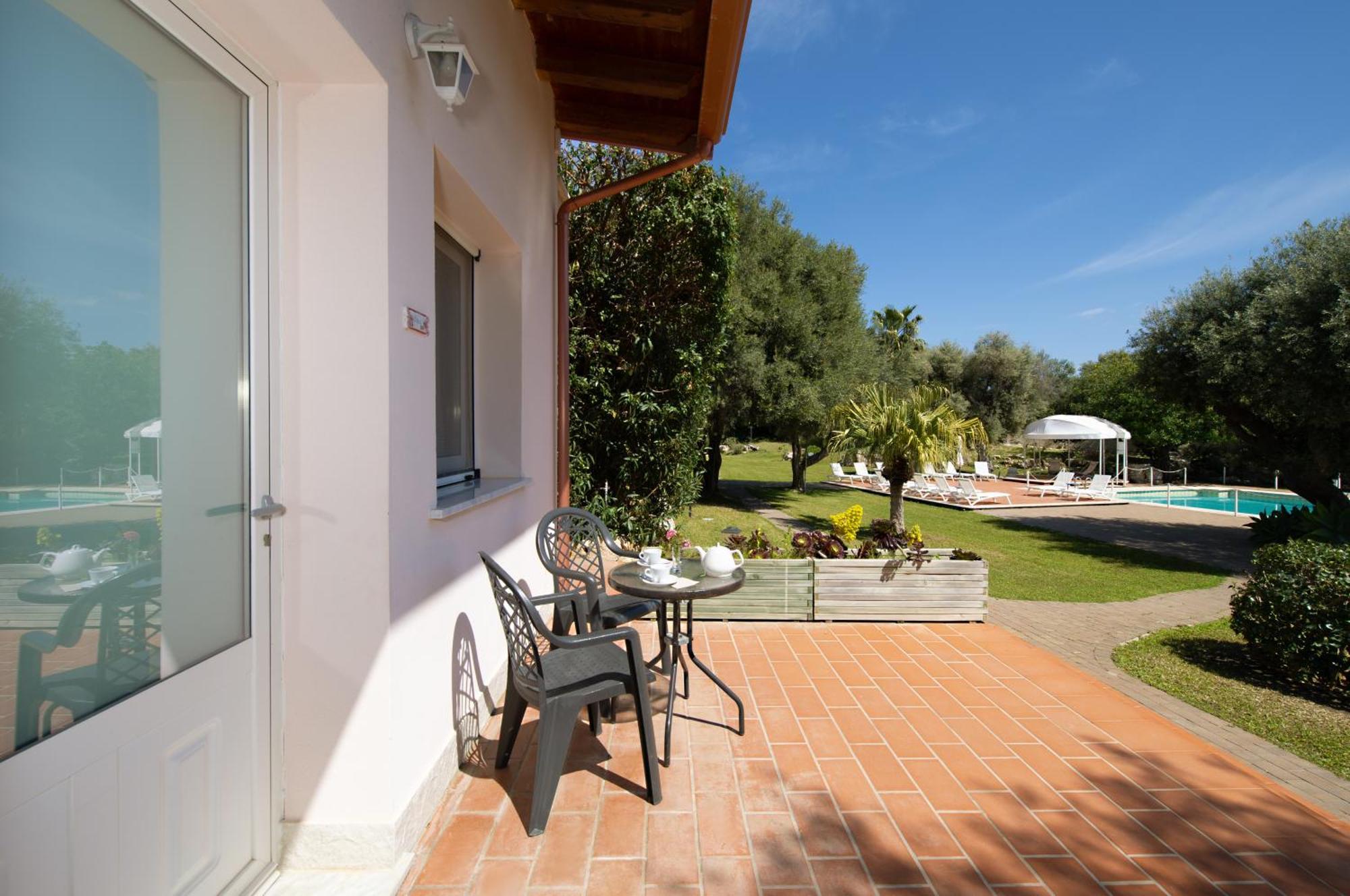סירקוזה Isola Charm B&B - A Historic Villa Near Punta Del Pero Beach מראה חיצוני תמונה