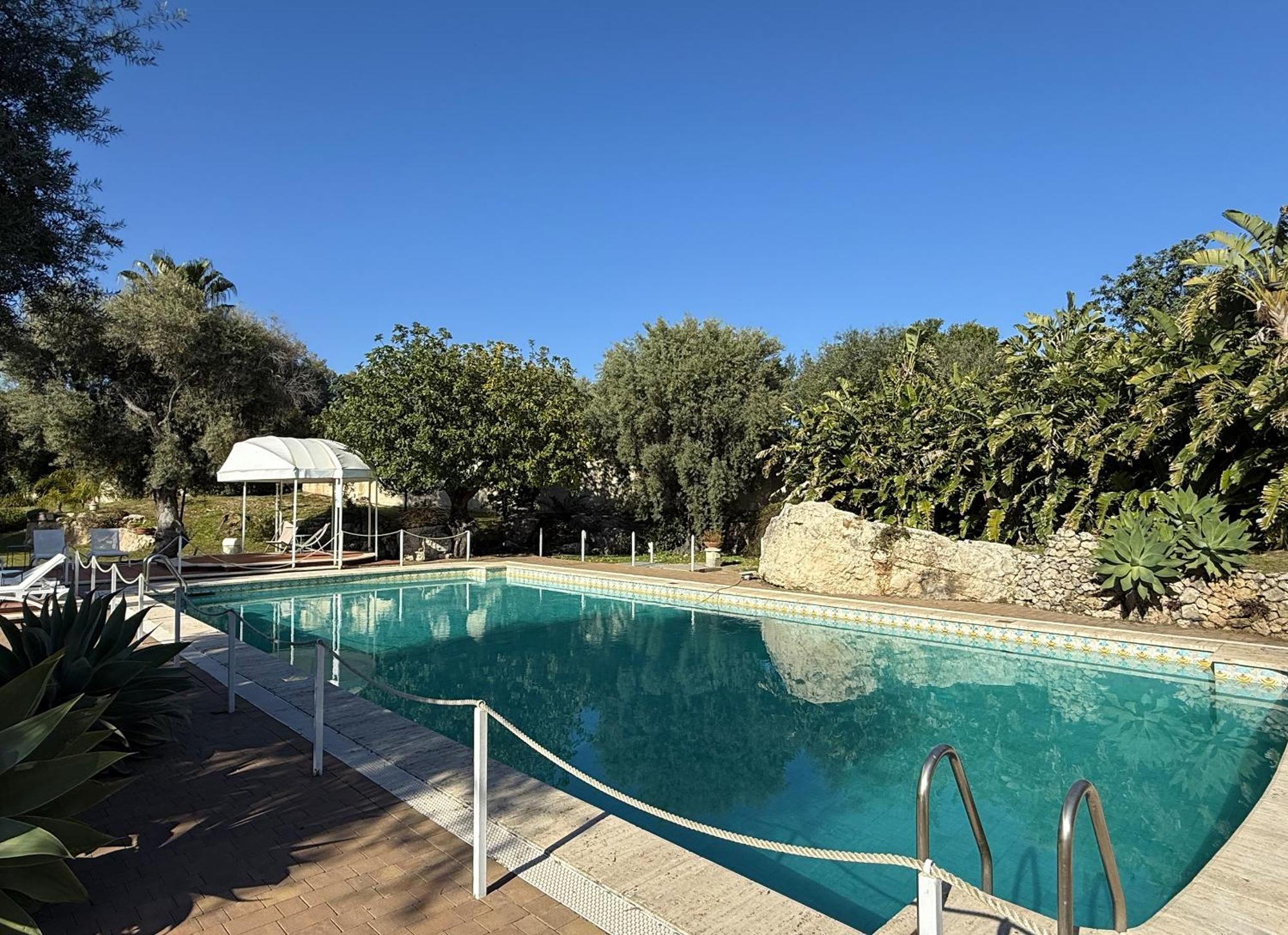 סירקוזה Isola Charm B&B - A Historic Villa Near Punta Del Pero Beach מראה חיצוני תמונה