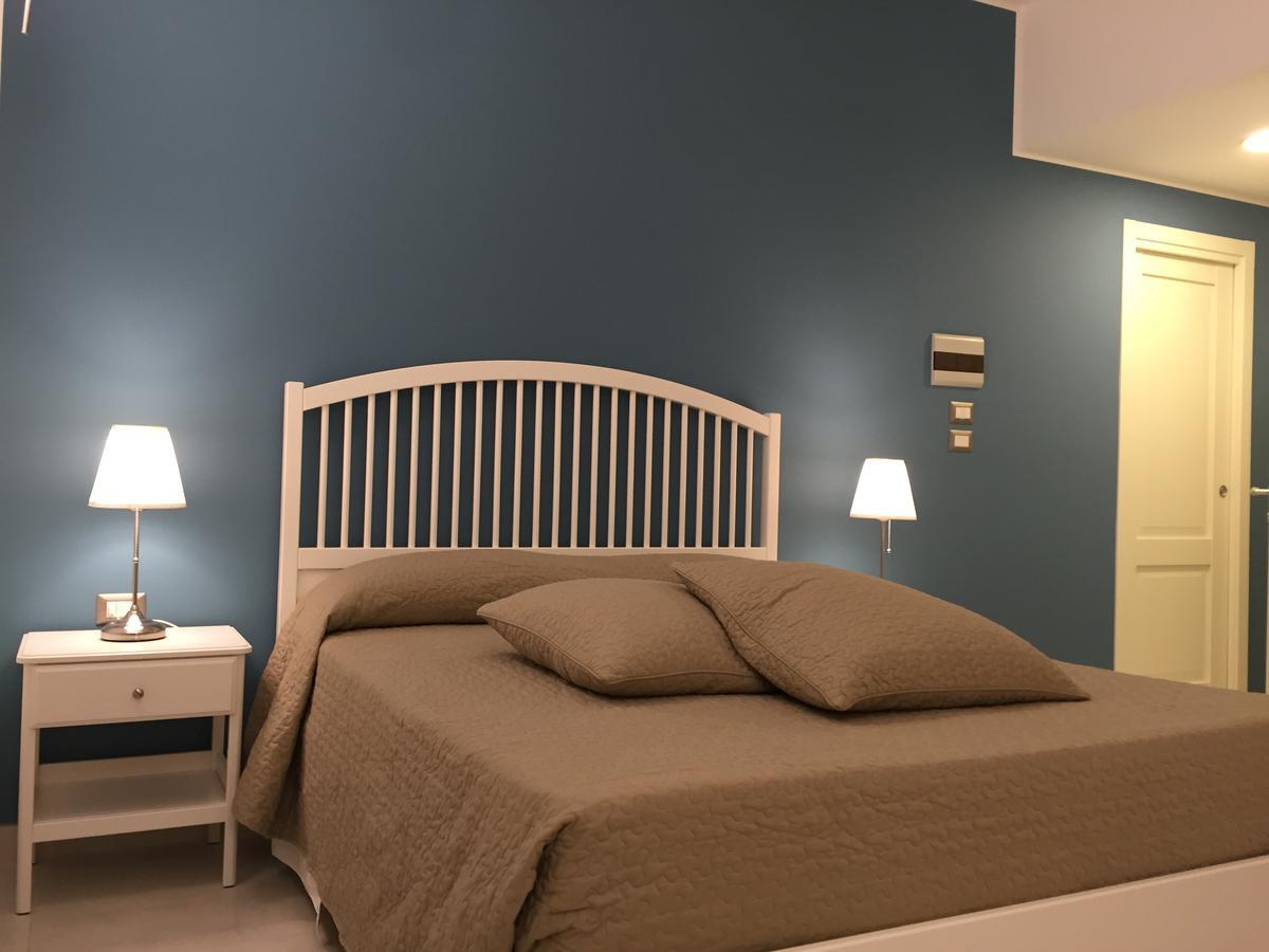 סירקוזה Isola Charm B&B - A Historic Villa Near Punta Del Pero Beach מראה חיצוני תמונה