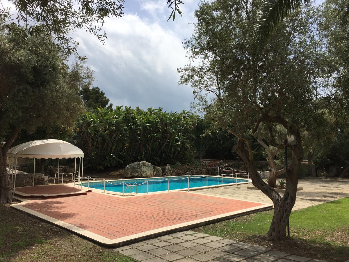 סירקוזה Isola Charm B&B - A Historic Villa Near Punta Del Pero Beach מראה חיצוני תמונה