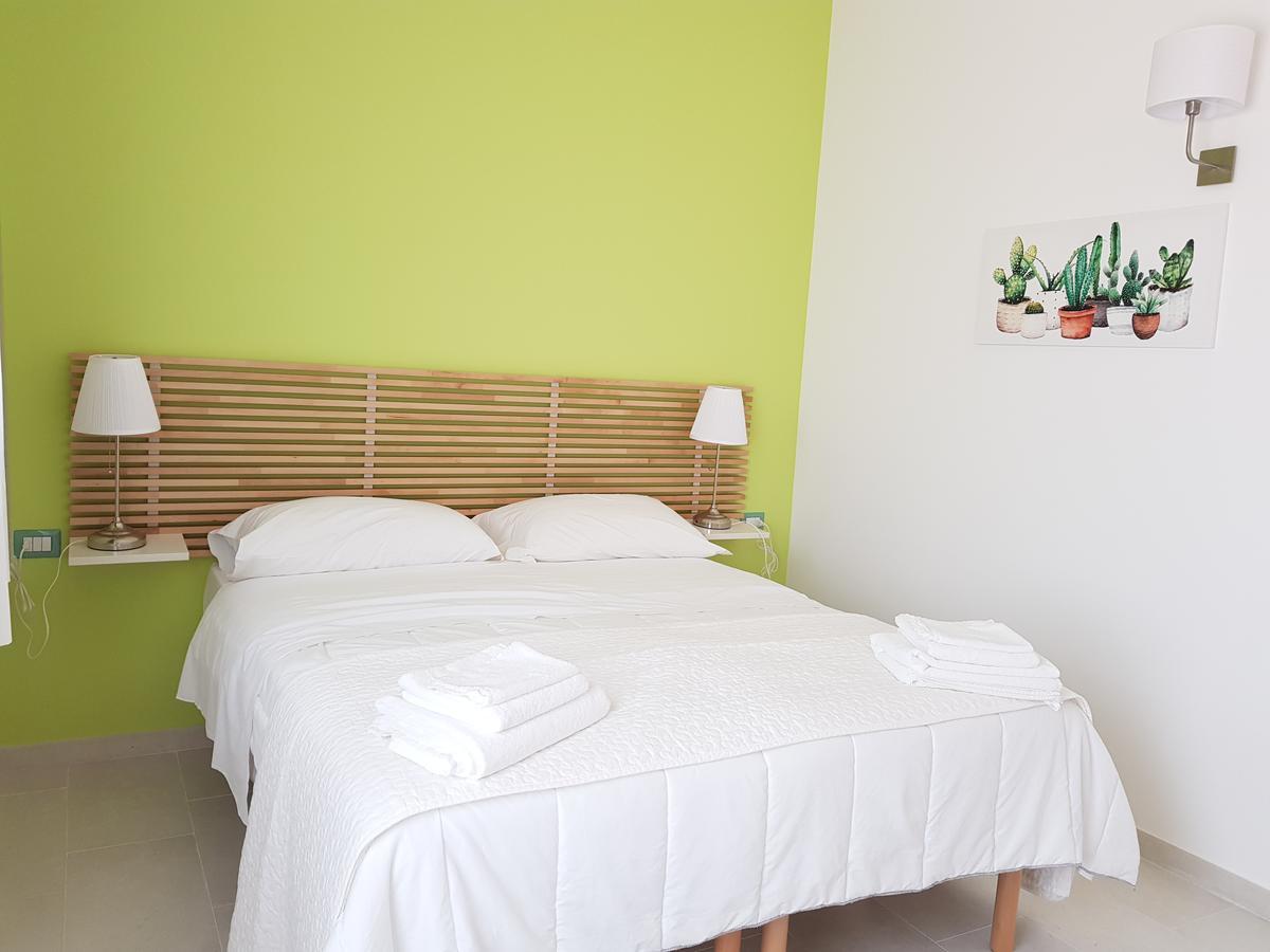 סירקוזה Isola Charm B&B - A Historic Villa Near Punta Del Pero Beach מראה חיצוני תמונה